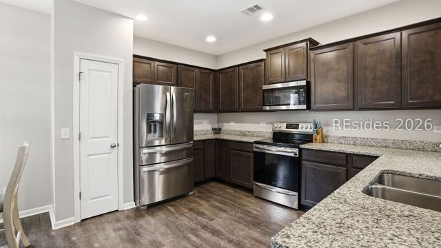 106 Lincoln Ln, Bluffton, SC 29910