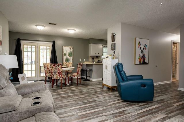 2300 Jaybee Dr., Jonesboro, AR 72404