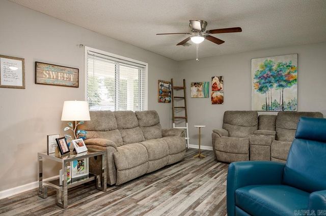 2300 Jaybee Dr., Jonesboro, AR 72404