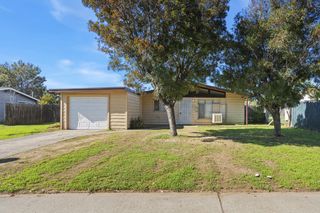 6328 Sun River Dr, Sacramento, CA 95824