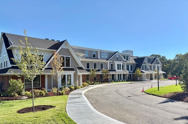26 Union Street 115, Natick, MA 01760