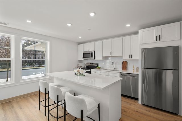 26 Union Street 115, Natick, MA 01760