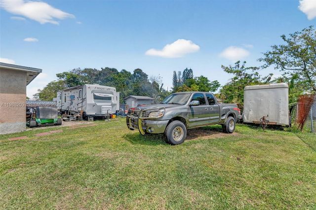 26672 SW 137th Ct, Miami, FL 33032