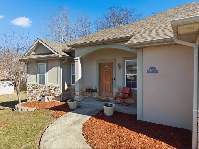 702 WOLF TRAIL, Columbia, MO 65201