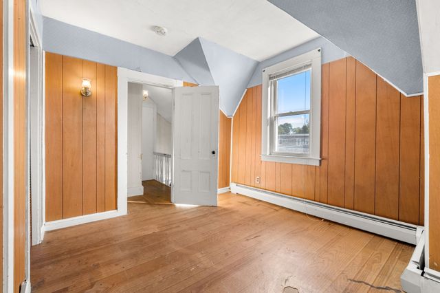 8 Morton St, North Andover, MA 01845