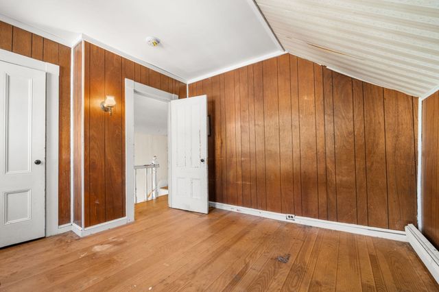 8 Morton St, North Andover, MA 01845
