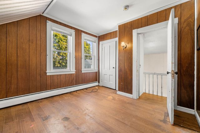 8 Morton St, North Andover, MA 01845