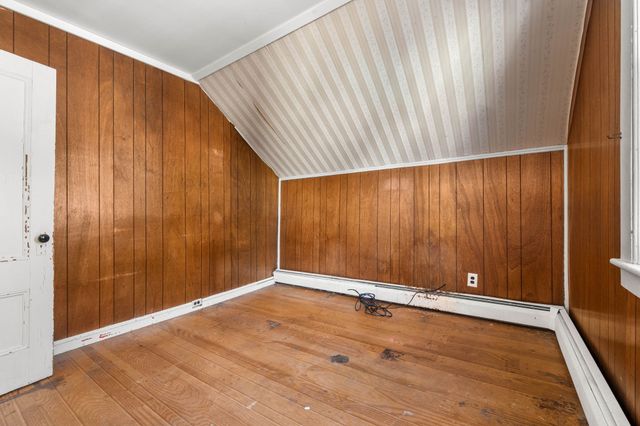 8 Morton St, North Andover, MA 01845