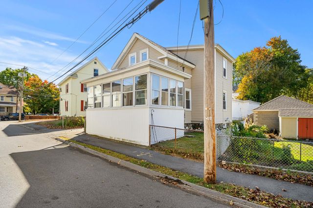 8 Morton St, North Andover, MA 01845