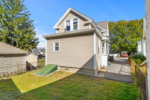 8 Morton St, North Andover, MA 01845