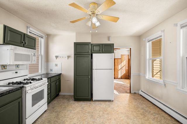 8 Morton St, North Andover, MA 01845