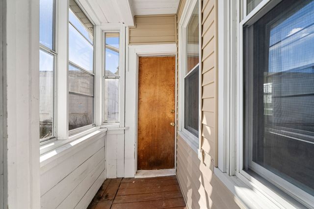 8 Morton St, North Andover, MA 01845