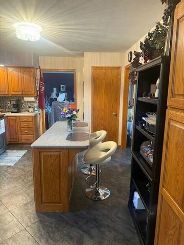 2404 Fruit Station Drive, Mountain Grove, MO 65711