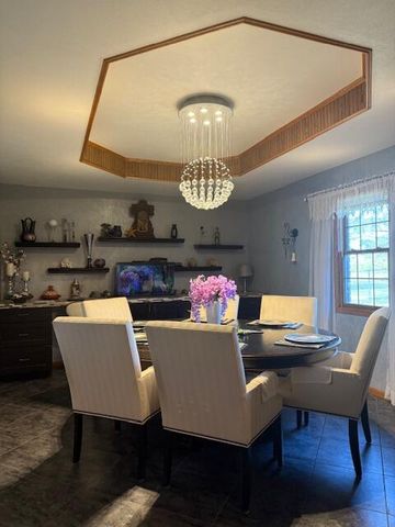 2404 Fruit Station Drive, Mountain Grove, MO 65711