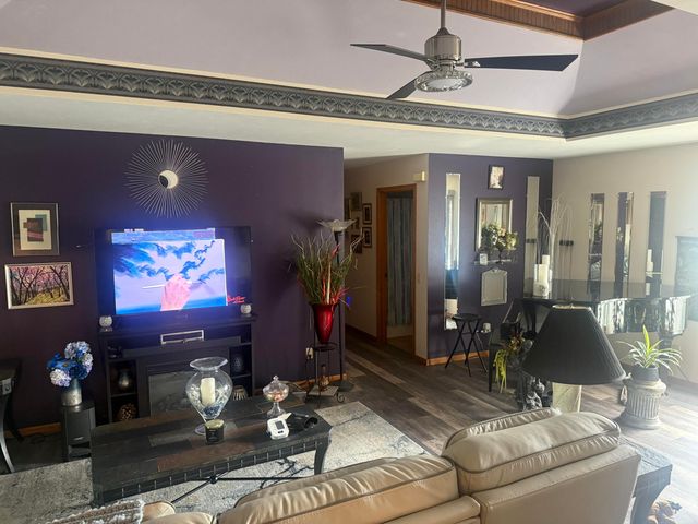 2404 Fruit Station Drive, Mountain Grove, MO 65711