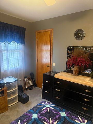 2404 Fruit Station Drive, Mountain Grove, MO 65711