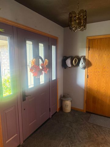 2404 Fruit Station Drive, Mountain Grove, MO 65711