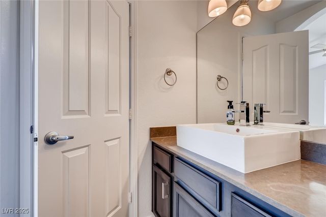 2564 Spruce Creek Drive, Las Vegas, NV 89135