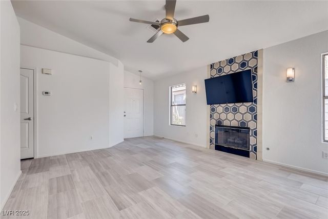 2564 Spruce Creek Drive, Las Vegas, NV 89135