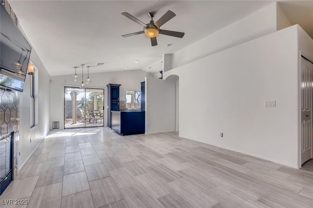 2564 Spruce Creek Drive, Las Vegas, NV 89135