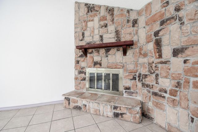 9426 Kingsvalley Street, Houston, TX 77075