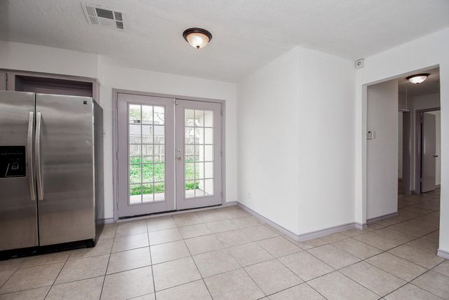 9426 Kingsvalley Street, Houston, TX 77075