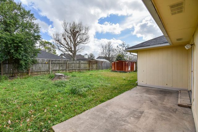 9426 Kingsvalley Street, Houston, TX 77075