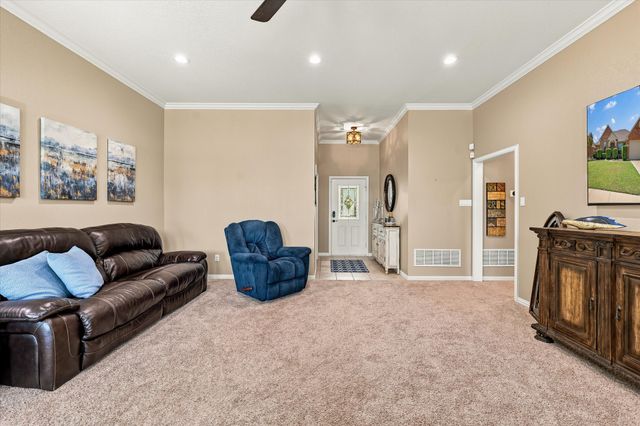 6030 Cynthia Drive, Midlothian, TX 76065