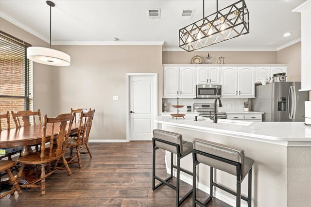 6030 Cynthia Drive, Midlothian, TX 76065