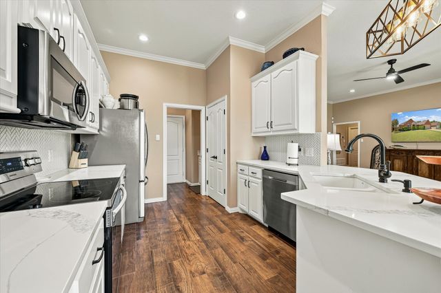 6030 Cynthia Drive, Midlothian, TX 76065