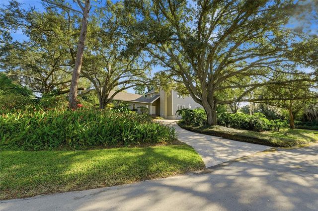 3 BROGDEN COURT SE, Winter Haven, FL 33880