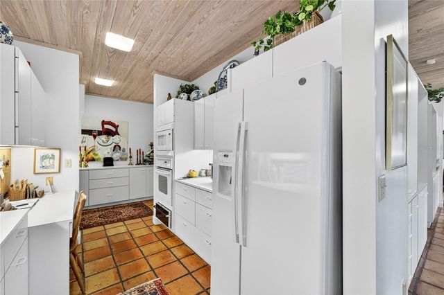 3 BROGDEN COURT SE, Winter Haven, FL 33880