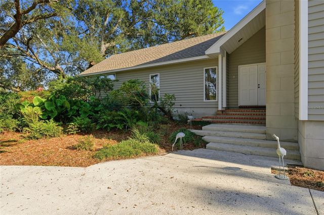 3 BROGDEN COURT SE, Winter Haven, FL 33880