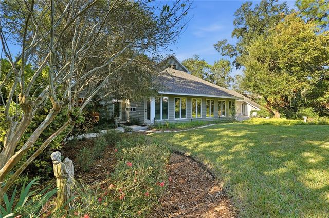 3 BROGDEN COURT SE, Winter Haven, FL 33880