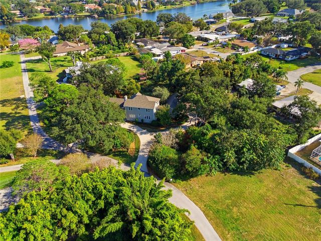 3 BROGDEN COURT SE, Winter Haven, FL 33880