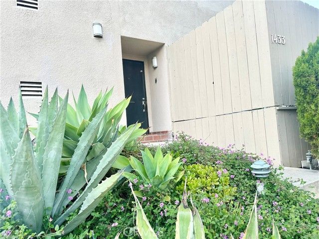 1433 S Beverly Drive, Los Angeles, CA 90035