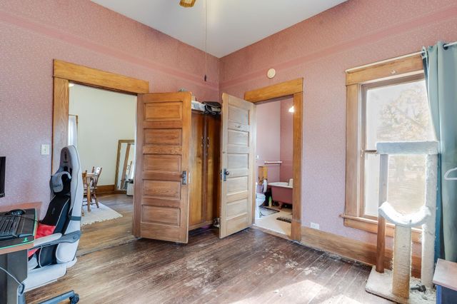 545 E Mulvane, Mulvane, KS 67110