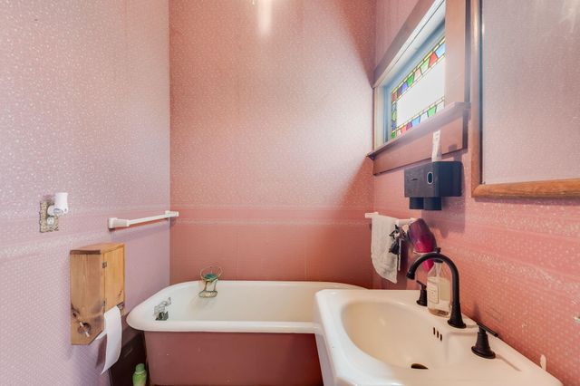 545 E Mulvane, Mulvane, KS 67110