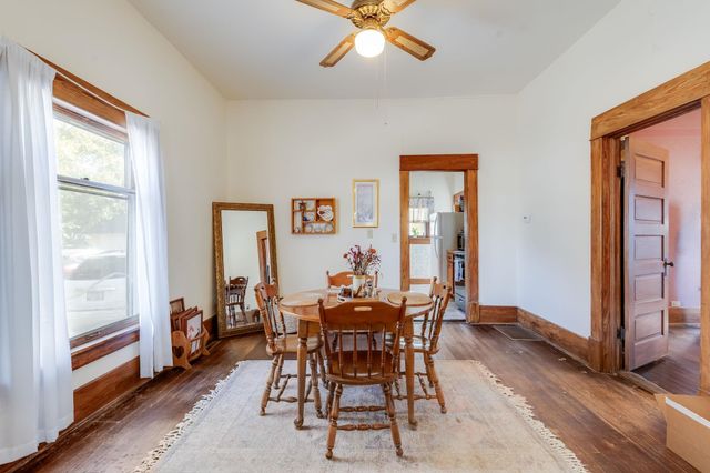 545 E Mulvane, Mulvane, KS 67110