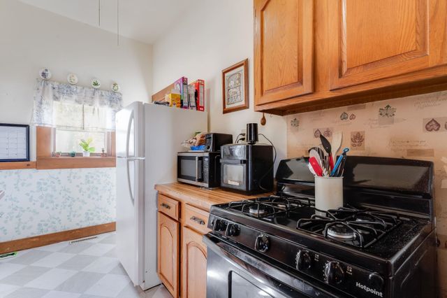 545 E Mulvane, Mulvane, KS 67110