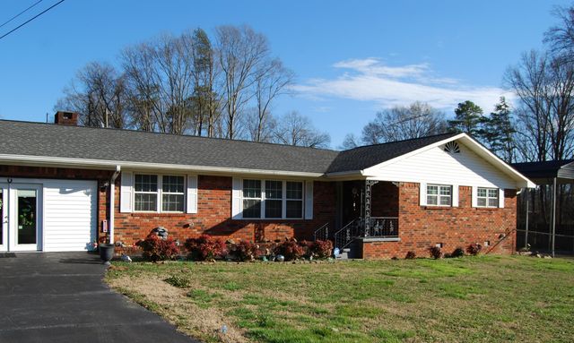 544 N Pine Street, Whitwell, TN 37397