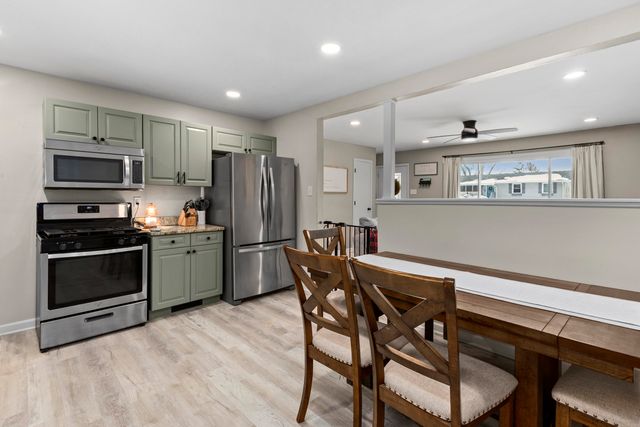 7849 Hanley Street, Schererville, IN 46375