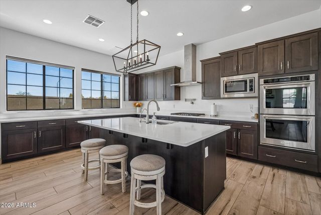 4141 S MARIN Drive, Gilbert, AZ 85297