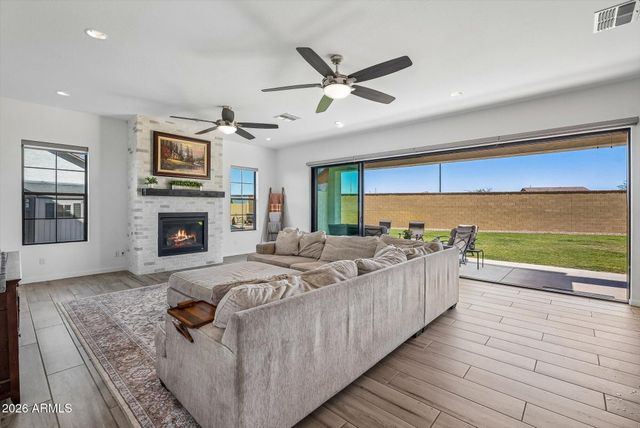 4141 S MARIN Drive, Gilbert, AZ 85297