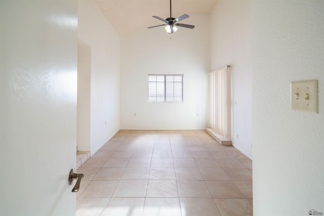 734 N Mesa St, San Luis, AZ 85349