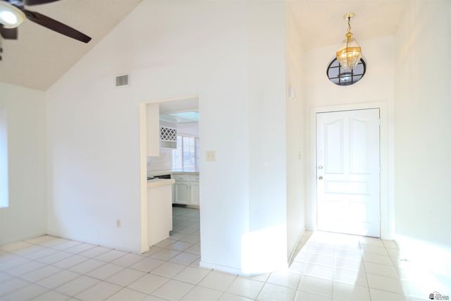 734 N Mesa St, San Luis, AZ 85349
