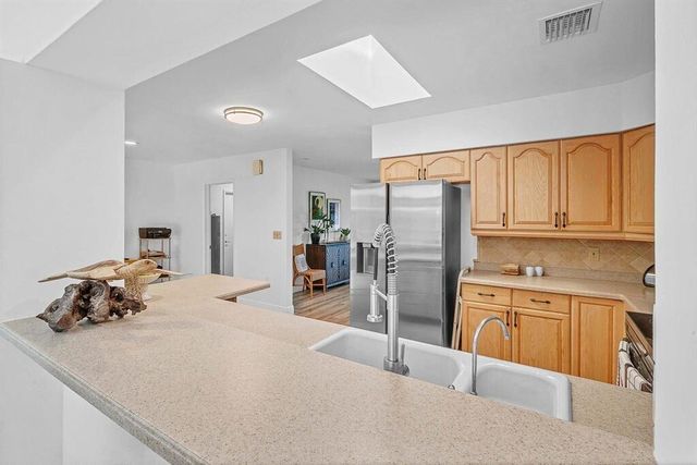 5351 NE 17th Terrace, Fort Lauderdale, FL 33334