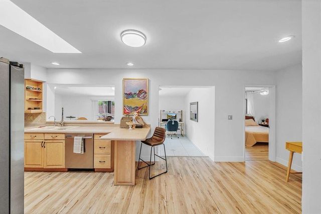 5351 NE 17th Terrace, Fort Lauderdale, FL 33334