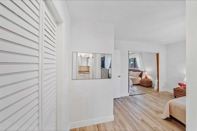 5351 NE 17th Terrace, Fort Lauderdale, FL 33334