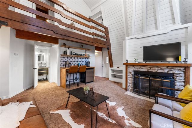 2371 Spring Oak, Running Springs, CA 92382